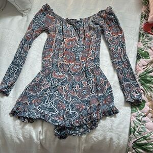XS AEROPOSTALE romper